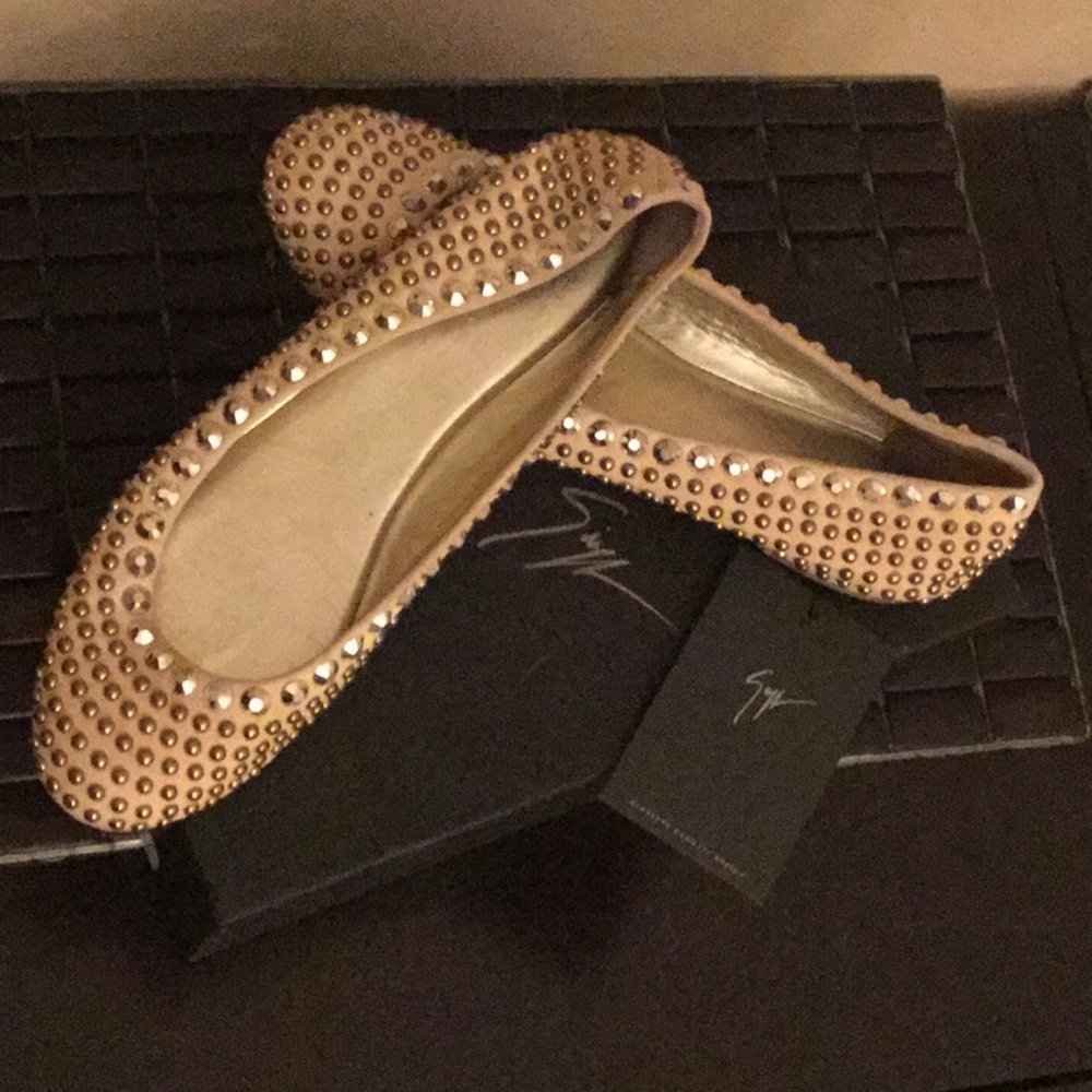 GIUSEPPE ZANOTTI DESIGN. BALET 05 SACC. SC CAMOSCIO IN x RICAMO DOLLY